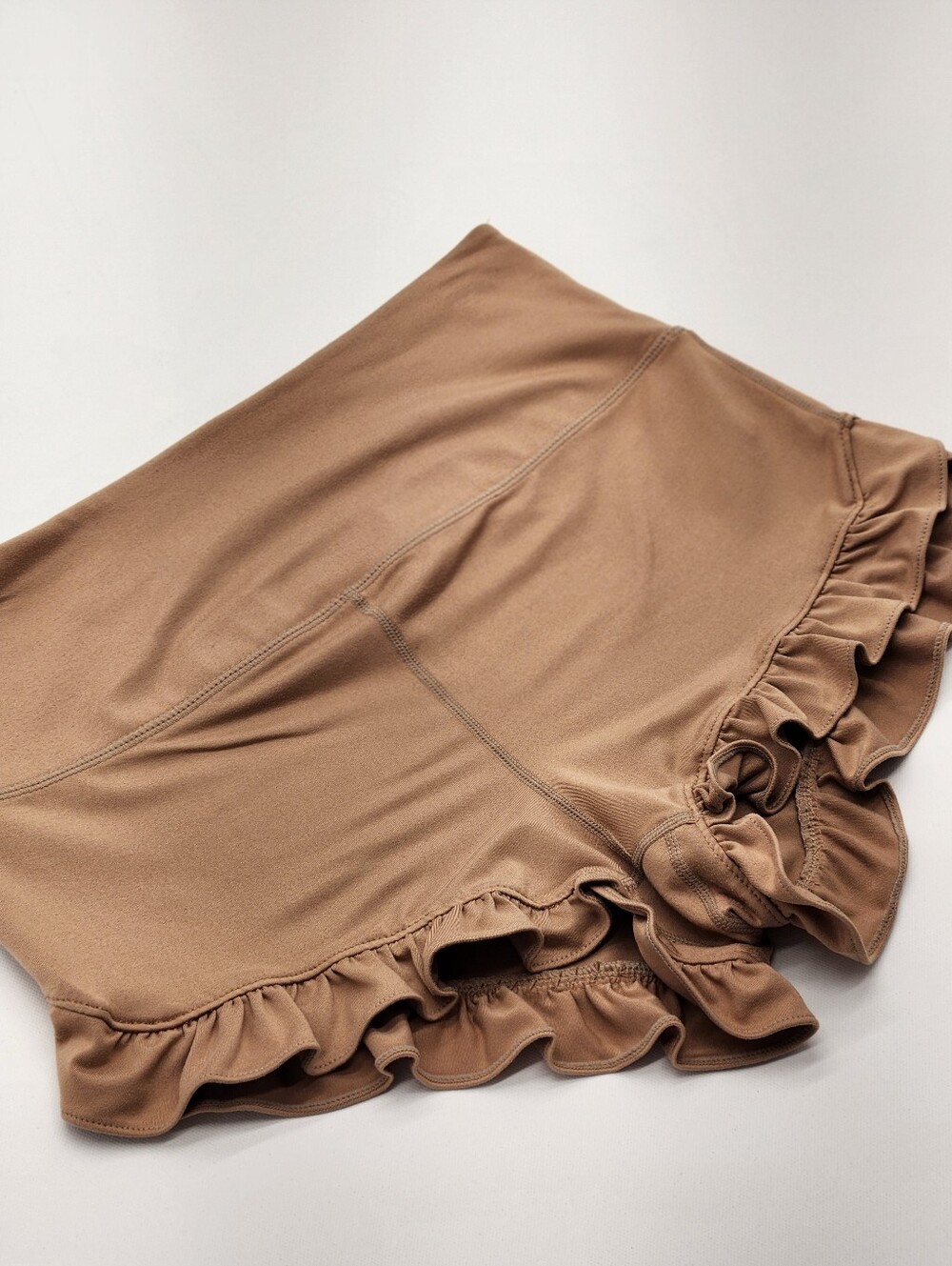 Free People FP Movement Get Your Flirt On Shorts M Brown Ruffle High Rise - Picture 2 of 6